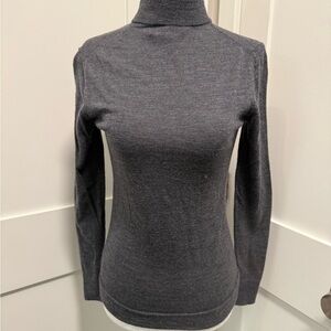 Banana Republic Charcoal Turtleneck Sweater